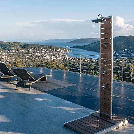 Vila Sea View